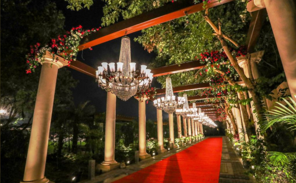 Entry Decoration