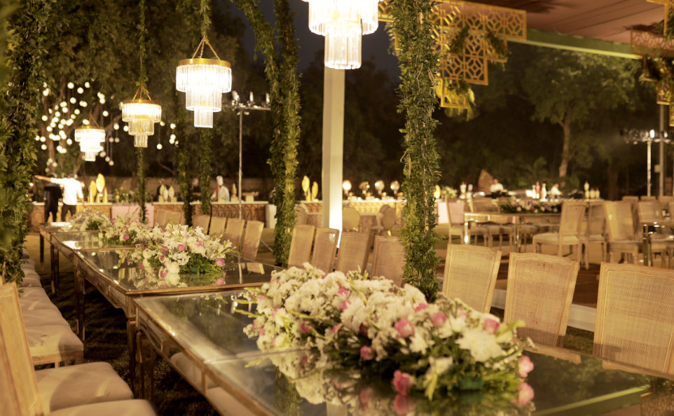 Guest Dining